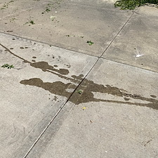 Emergency-Oil-Spill-Clean-Up-in-KCMO 2